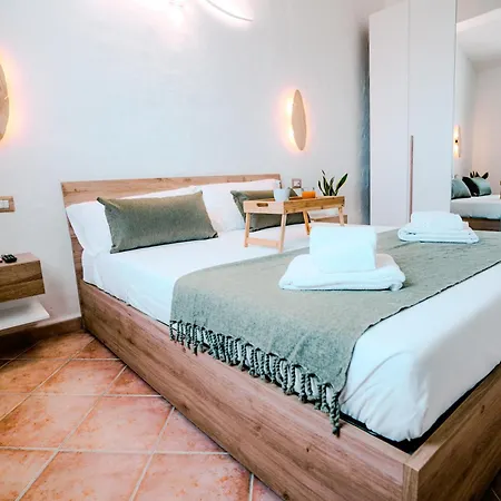 Luna - Exclusive Panoramic View *