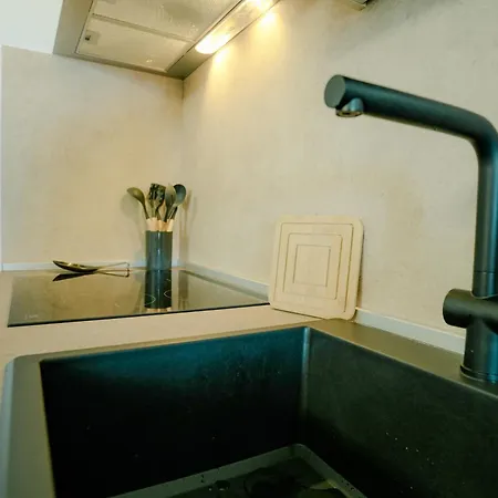 Luna - Exclusive Panoramic View *